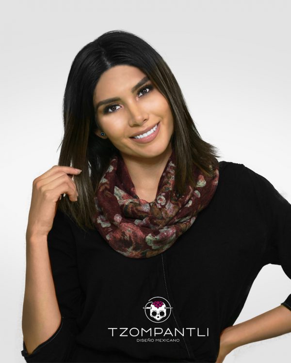 BUFANDA GUINDA CON FLORES